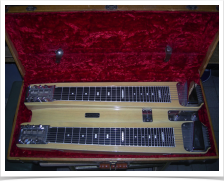 Fender Stringmaster
Double Eight '52 (top)