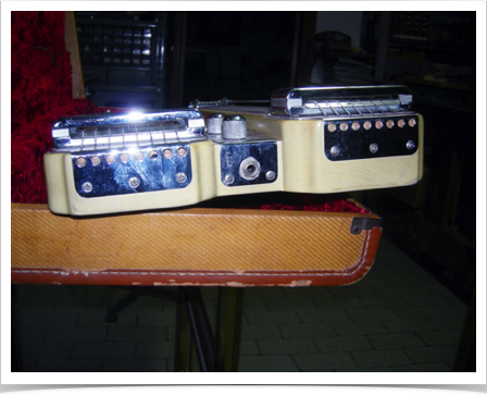 Fender Stringmaster
Double Eight '52 (control)
